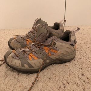 Merrell hiking shoes, size 7.5